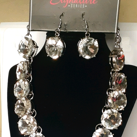 Jewelry - Paparazzi jewelry